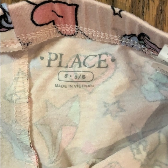 Leggings Never worn size 5-6 - Picture 2 of 3